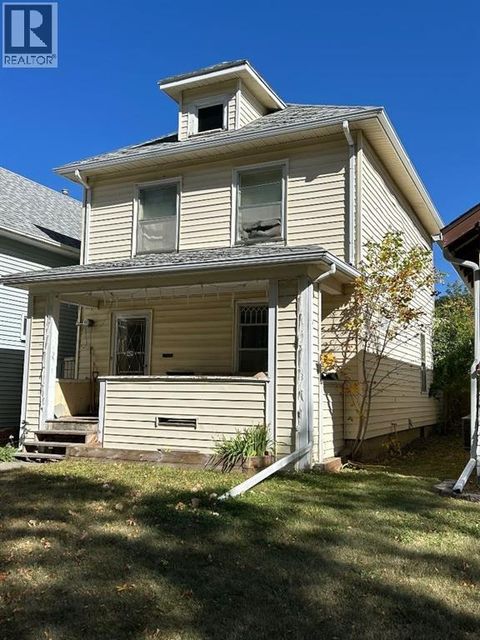 625 14 Street S Lethbridge AB T1J2Y2