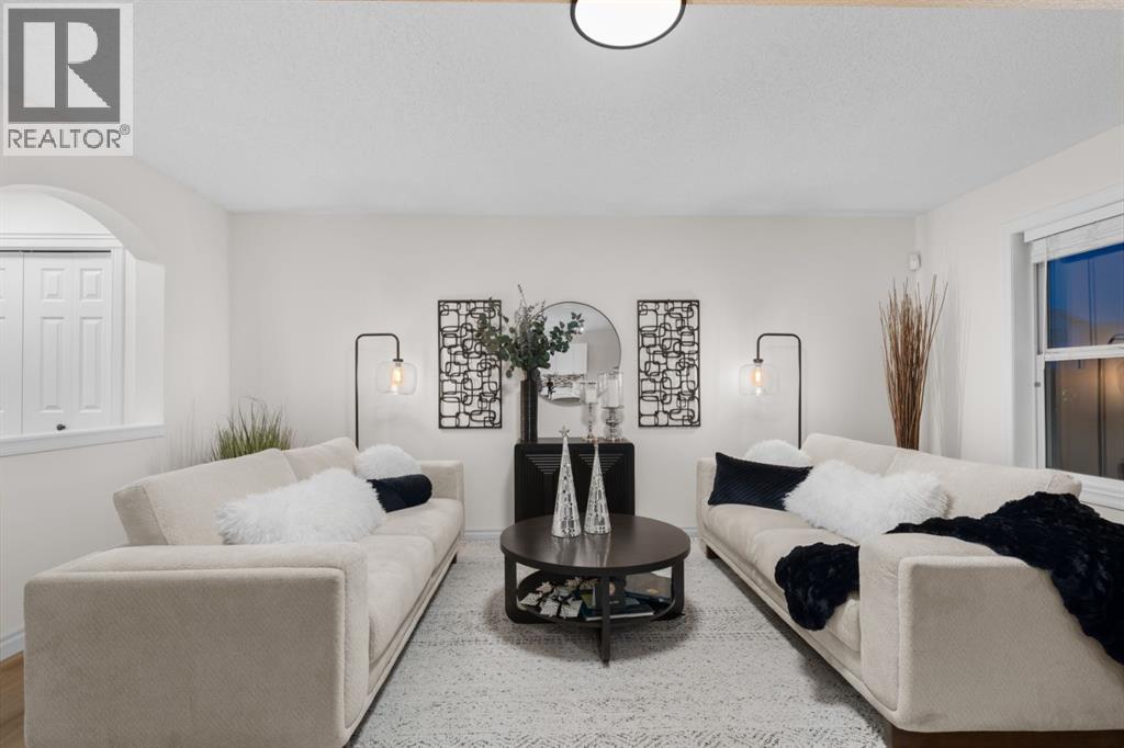 89 Crystalridge Close