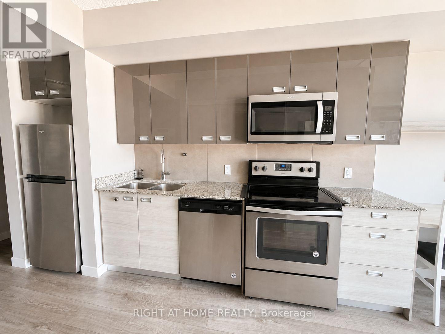 713 - 250 ALBERT STREET