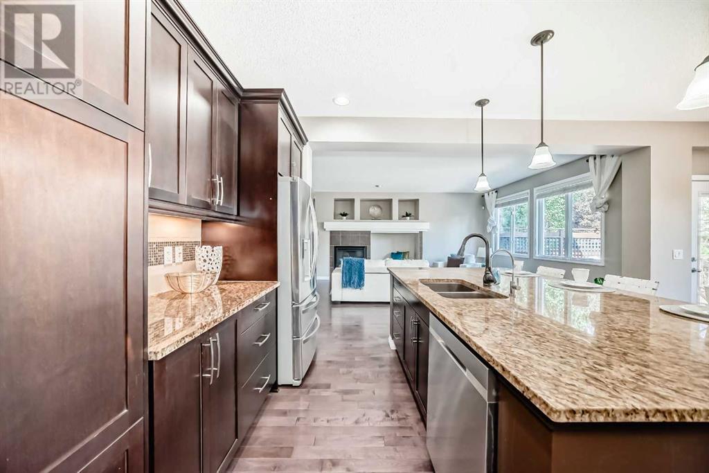 77 Chaparral Valley Grove SE