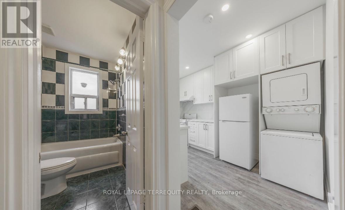 UPPER - 185 LAUGHTON AVENUE