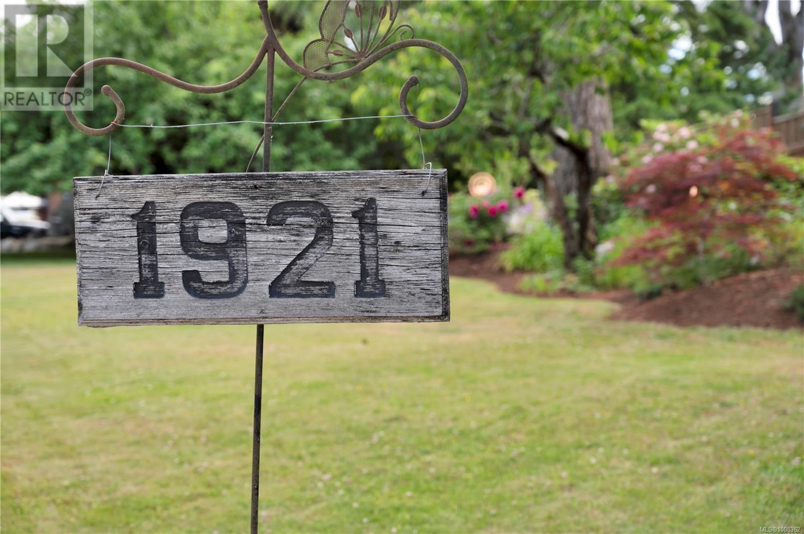 1921 Arden Rd
