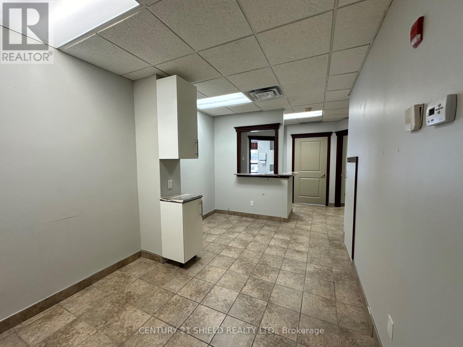 108 - 820 MCCONNELL AVENUE