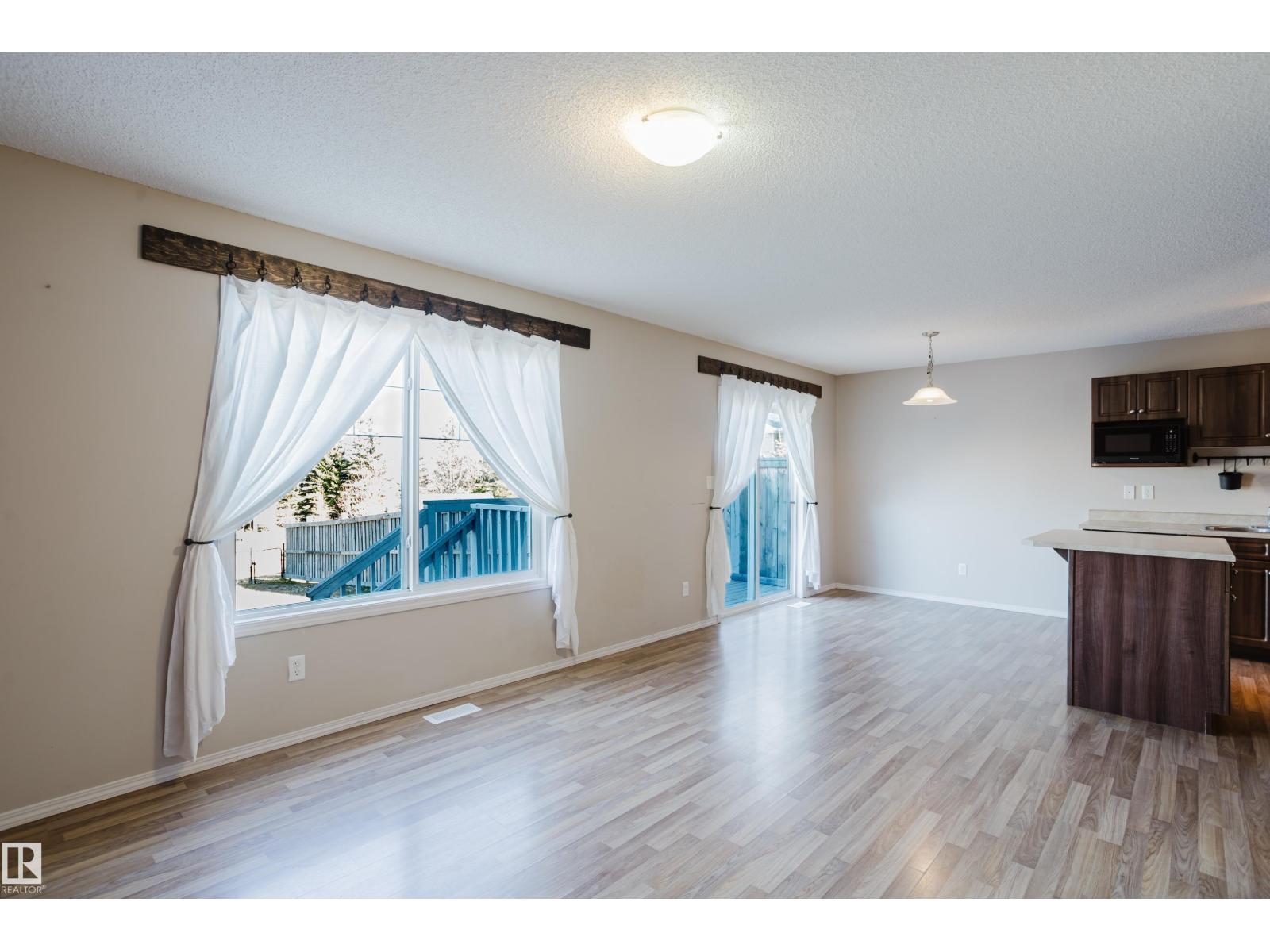 1666 MELROSE PL SW