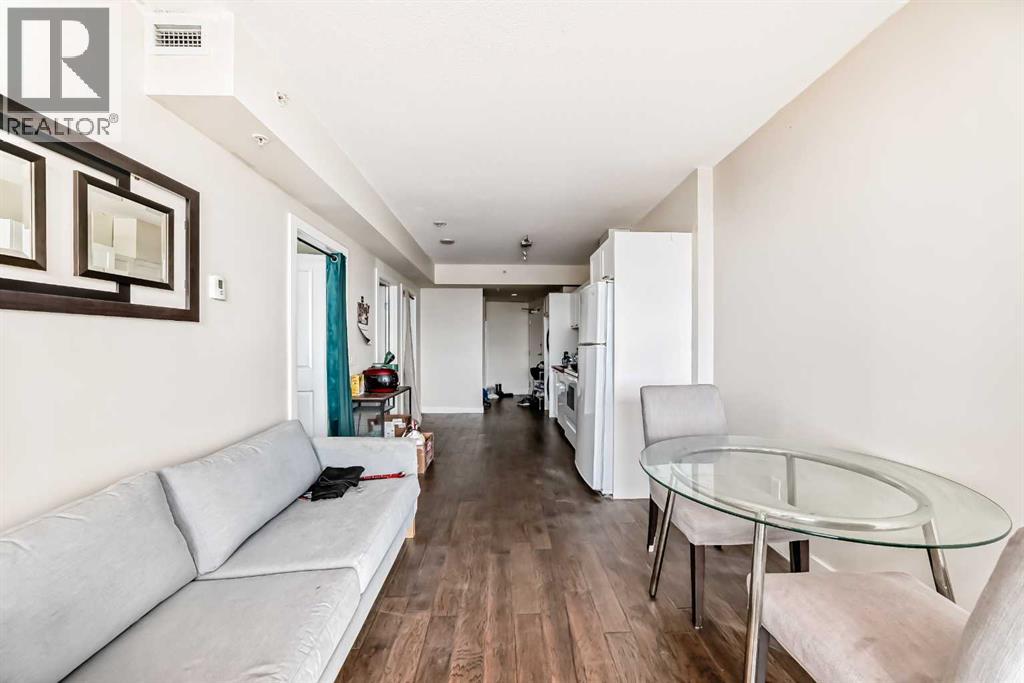 1607, 3820 Brentwood Road NW