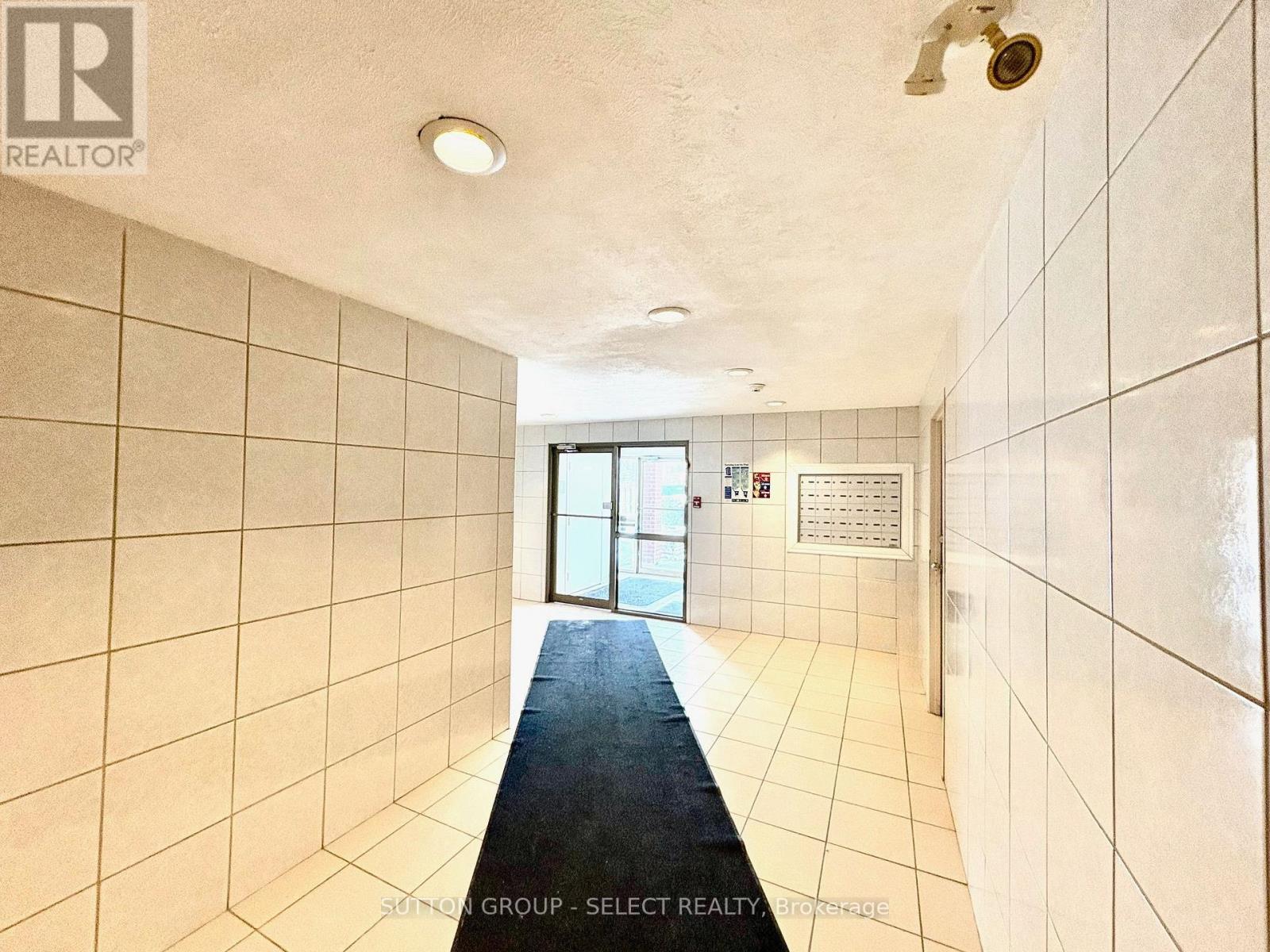 505 - 626 FIRST STREET