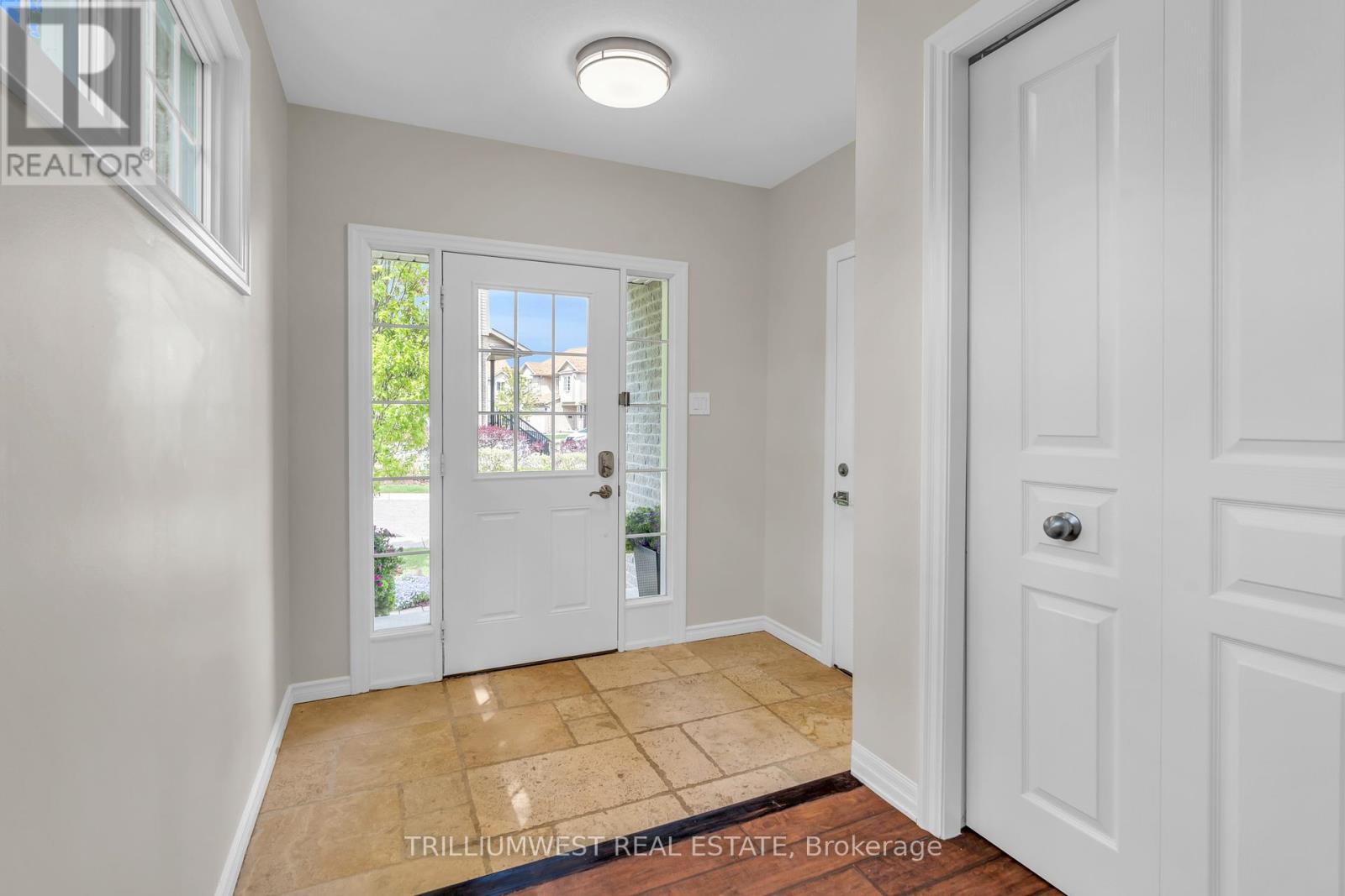 35 - 105 PINNACLE DRIVE