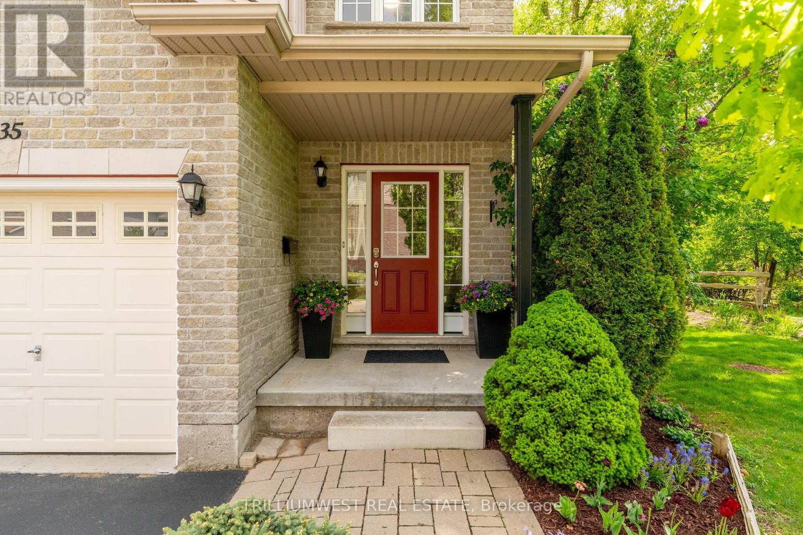 35 - 105 PINNACLE DRIVE