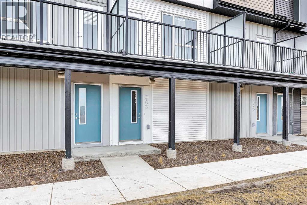 363, 301 Redstone Boulevard NE