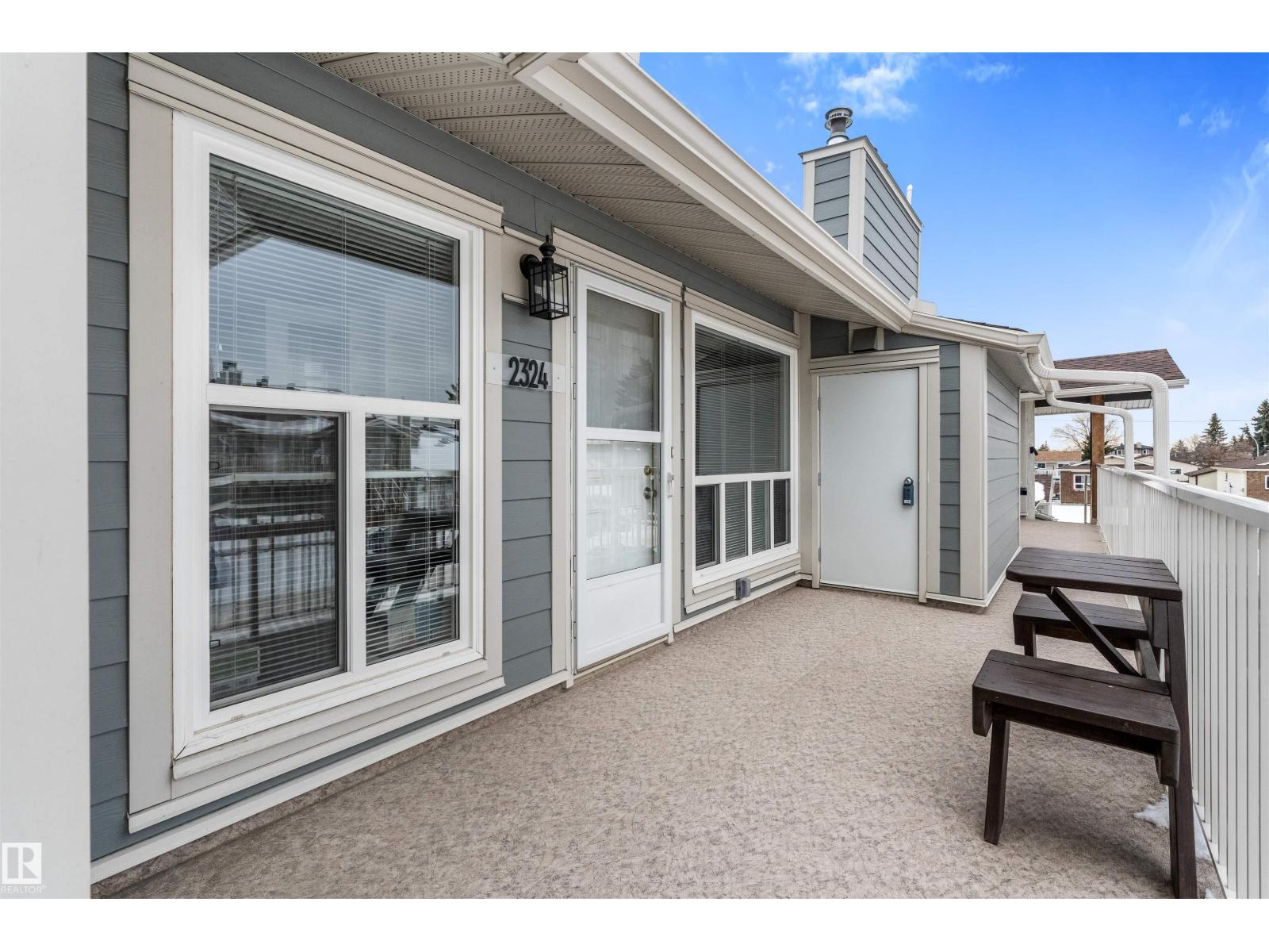 2324 151 AV NW NW