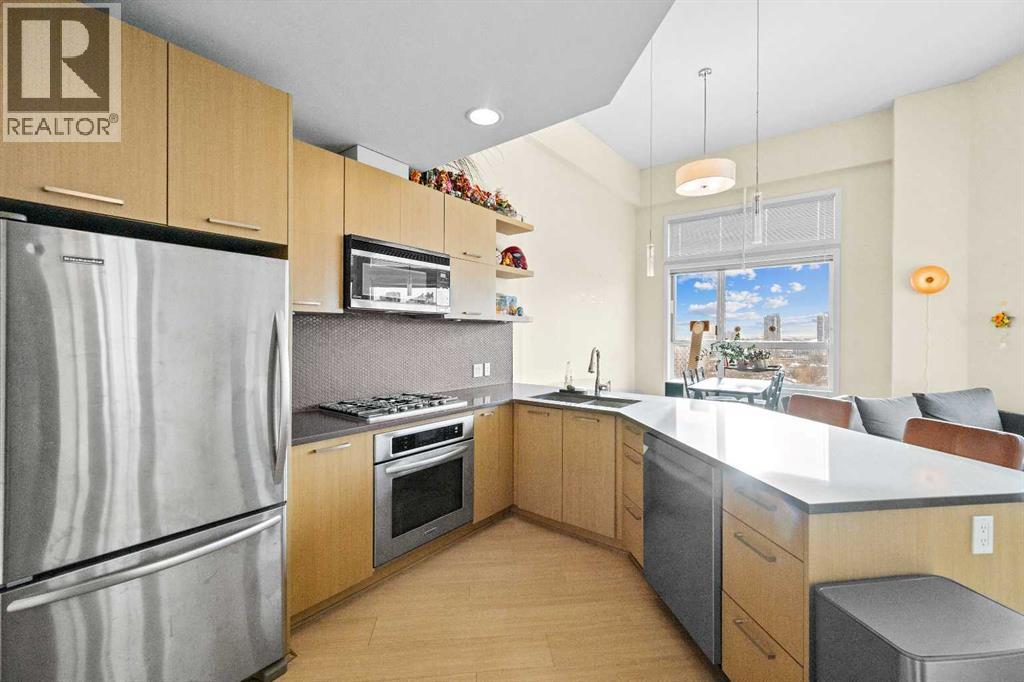 418, 707 4 Street NE