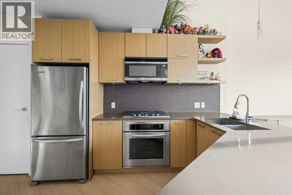 418, 707 4 Street NE