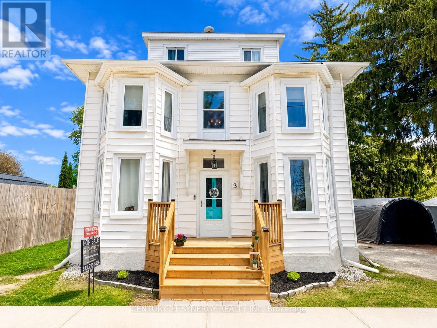 3 REID STREET