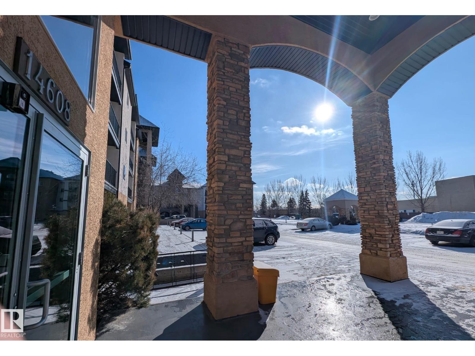 #415 14608 125 ST NW