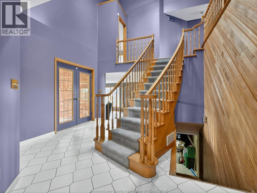 2495 Division ROAD North