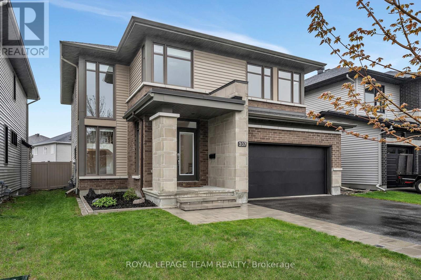 337 SERENADE CRESCENT
