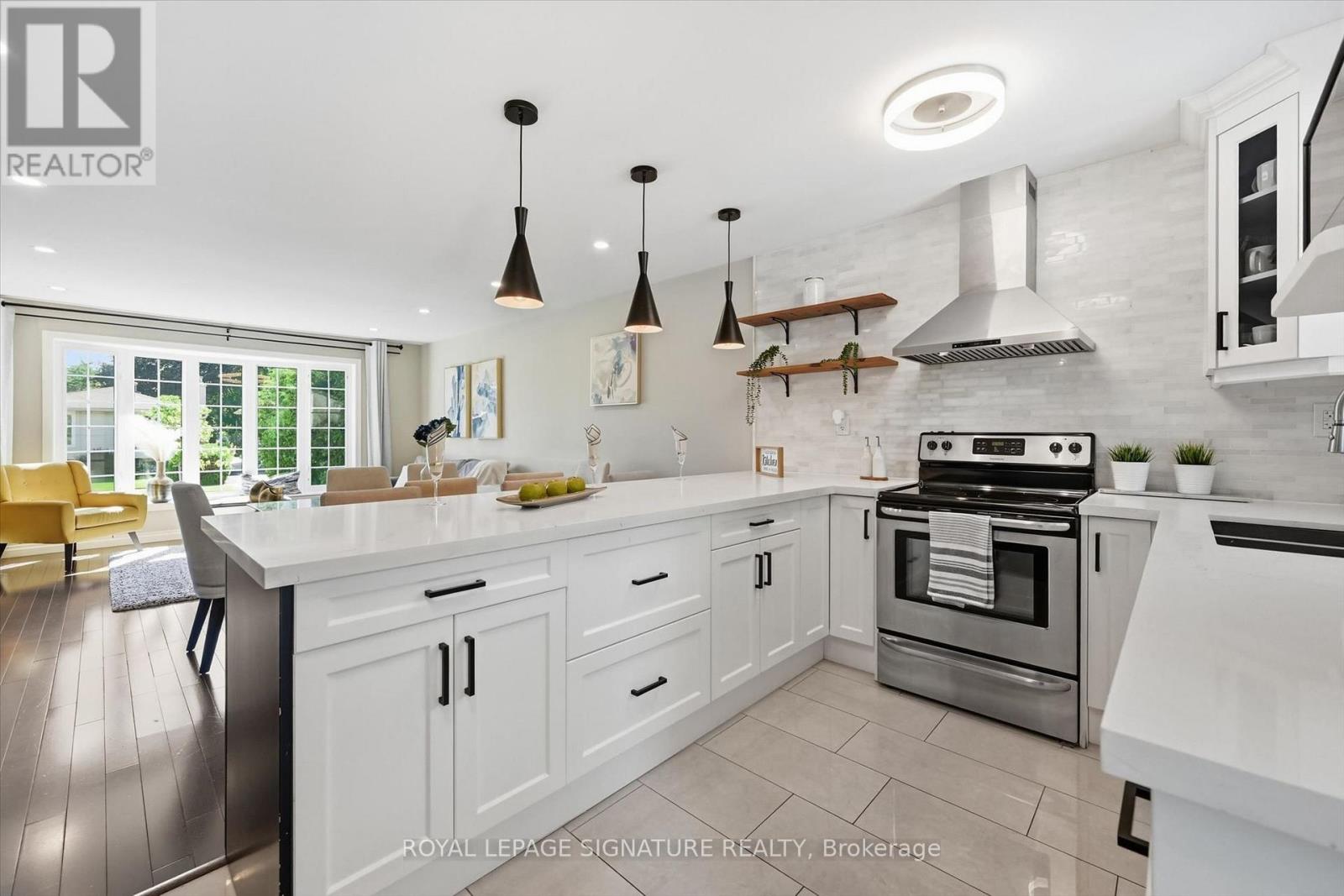1333 WOODVALE PLACE