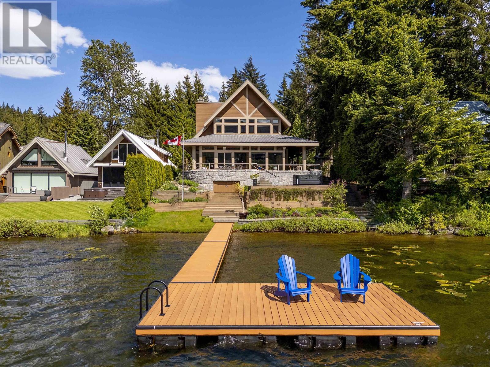 3319 LAKESIDE ROAD