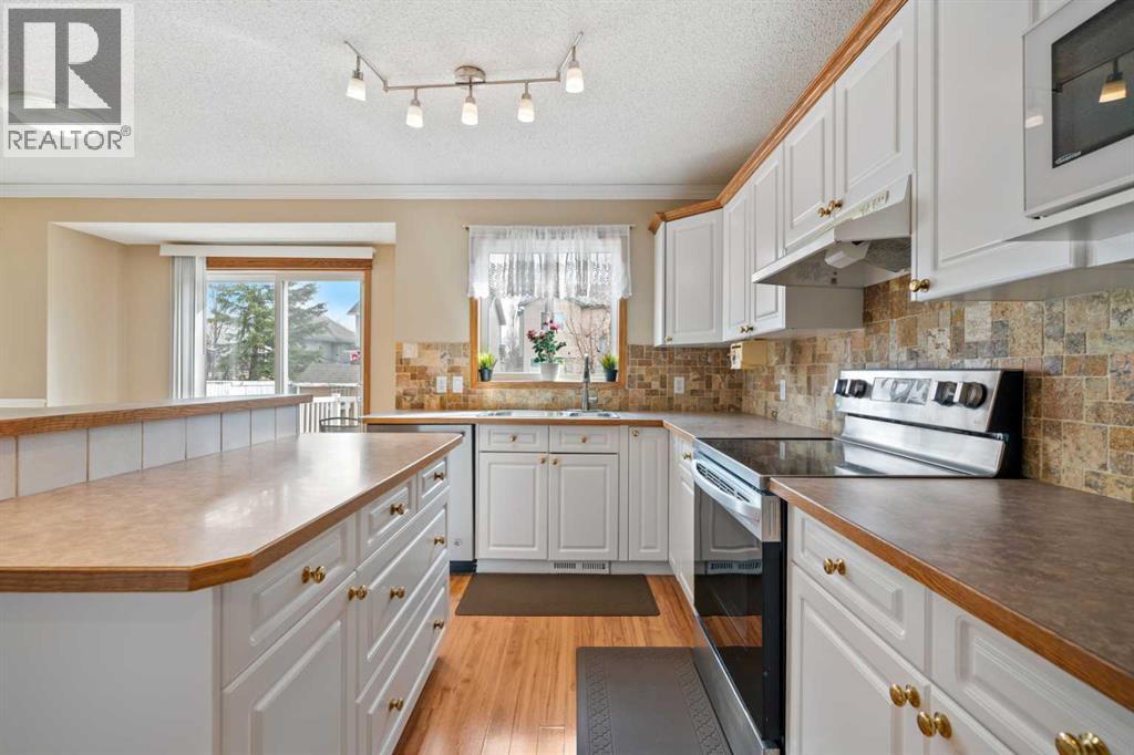 55 Somercrest Grove SW