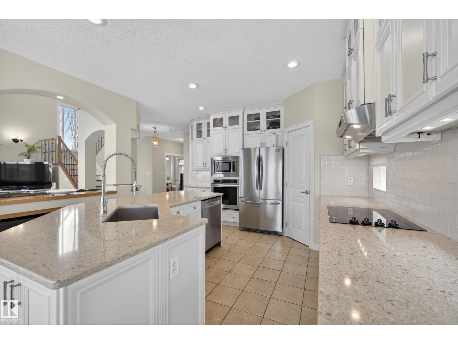 15712 135 ST NW