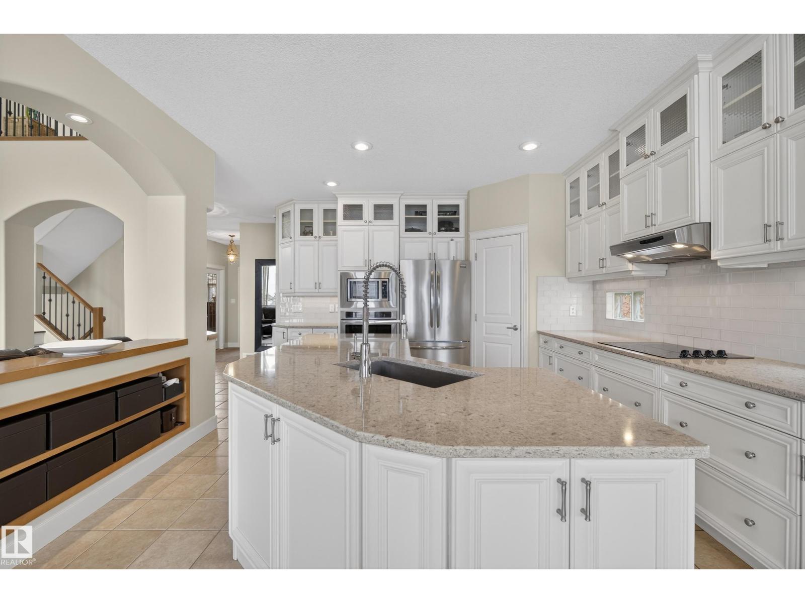 15712 135 ST NW