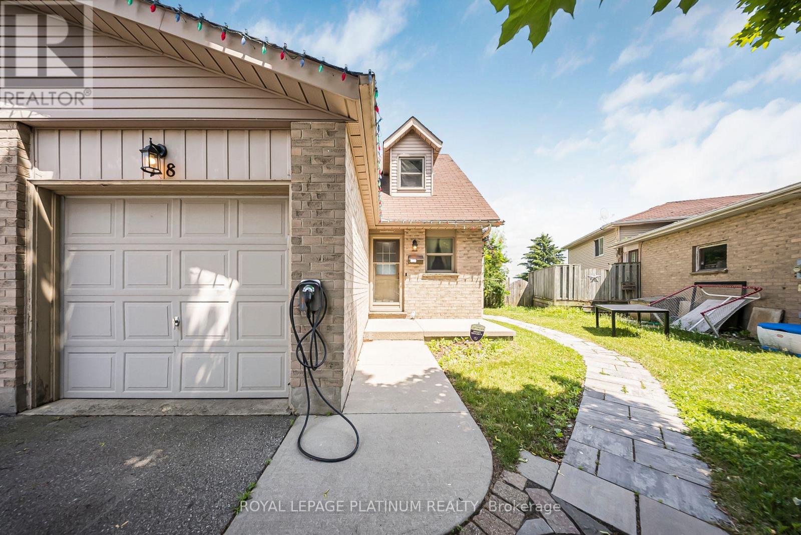 78 CARMINE CRESCENT