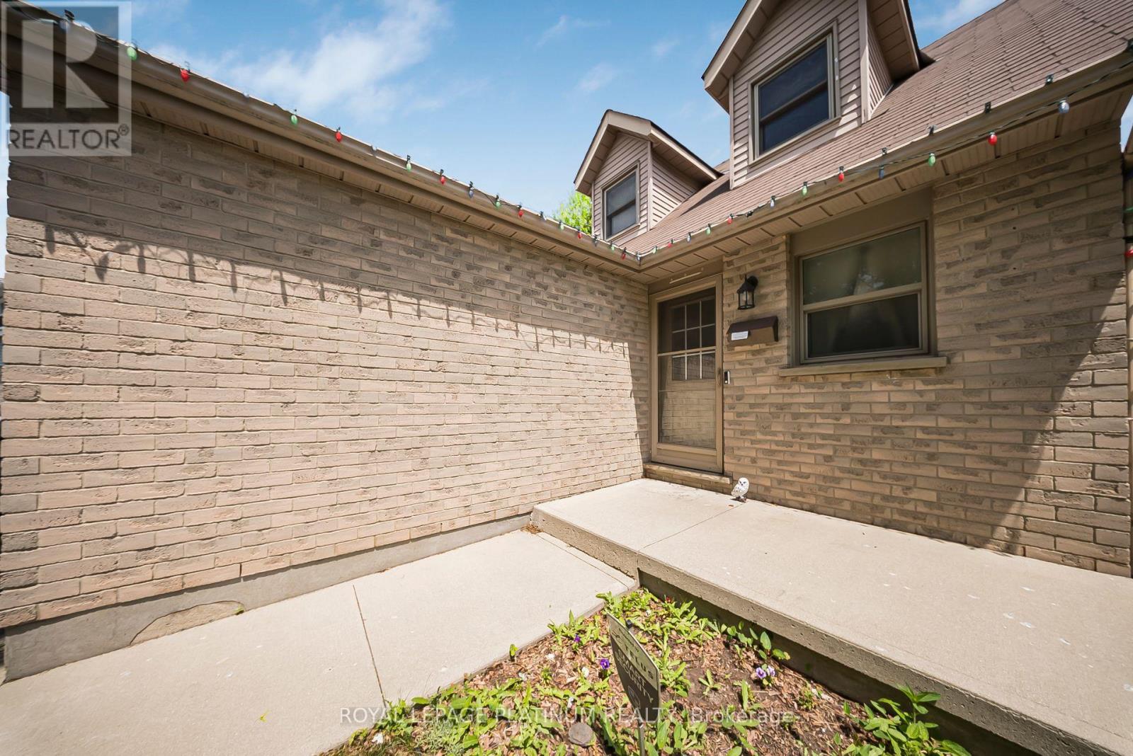 78 CARMINE CRESCENT