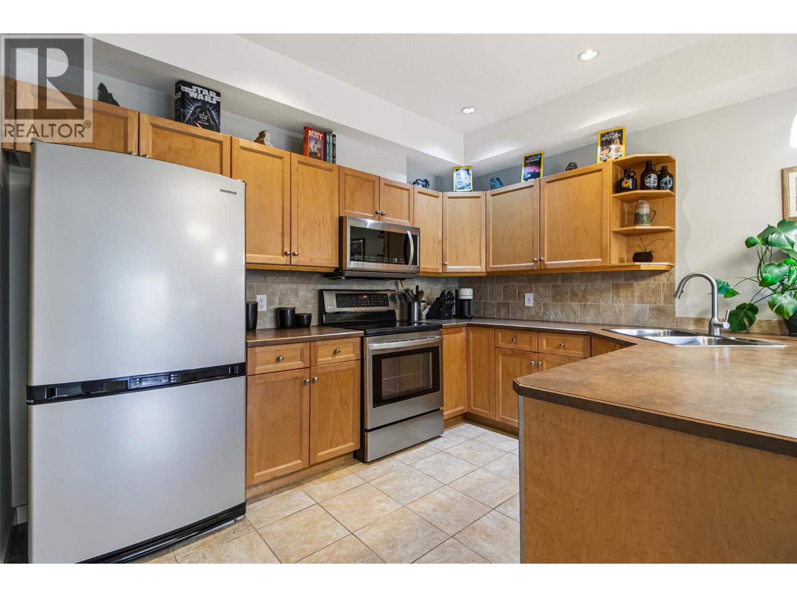 2120 Shannon Ridge Drive Unit# 110
