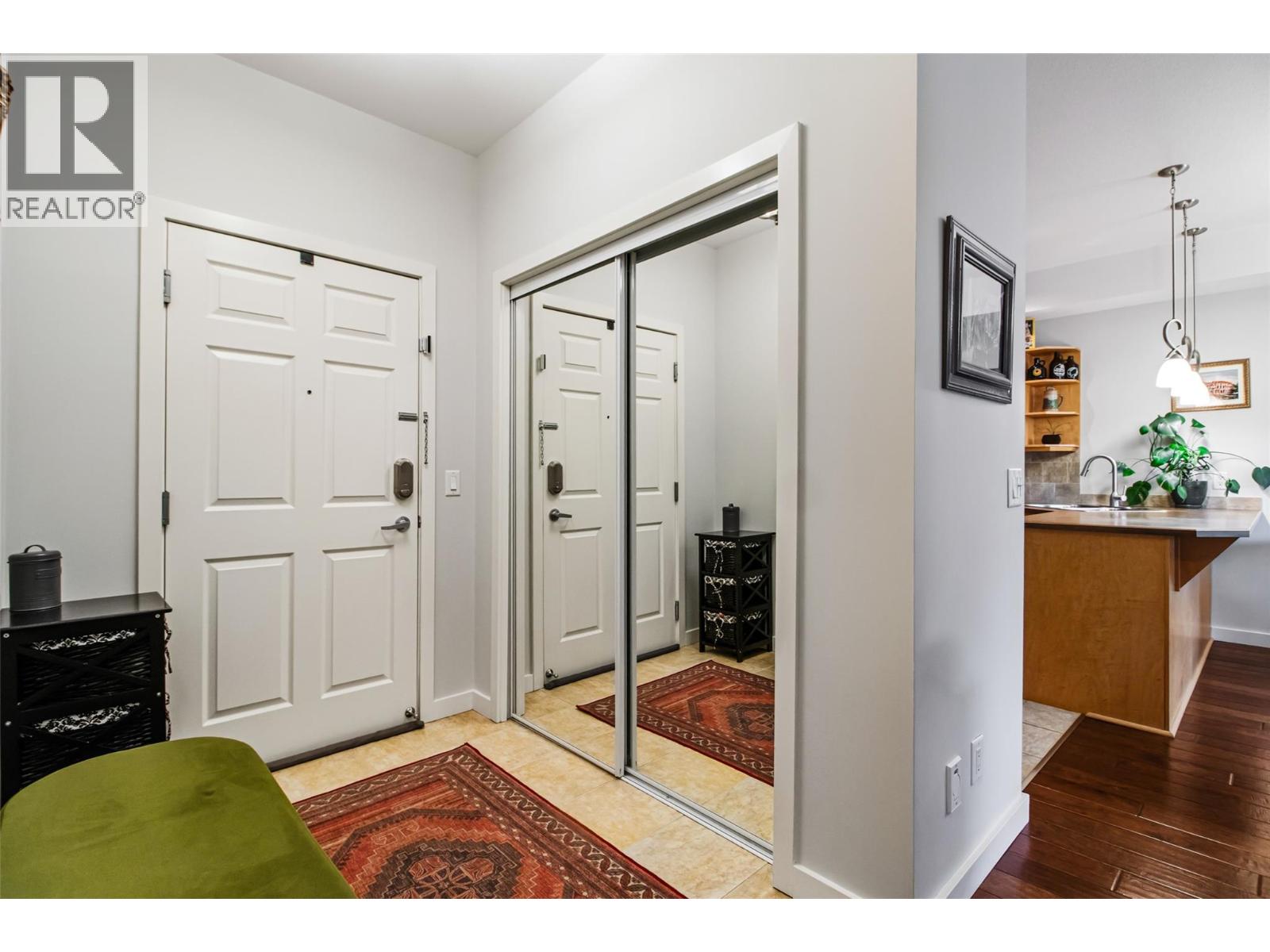 2120 Shannon Ridge Drive Unit# 110
