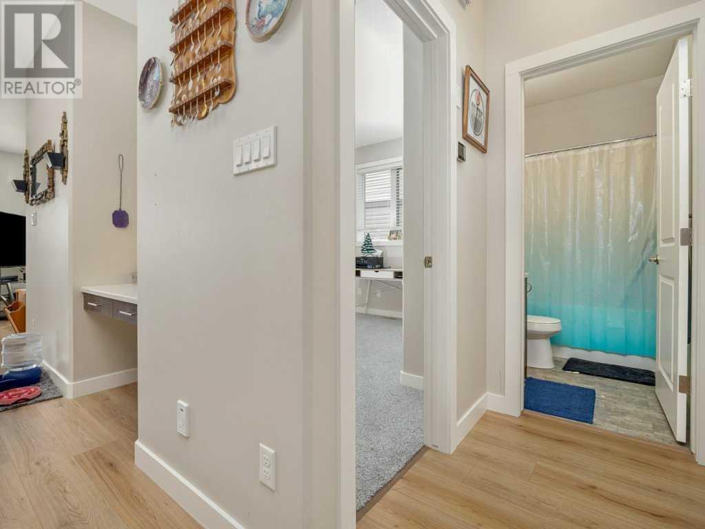 253 Lasalle Terrace W