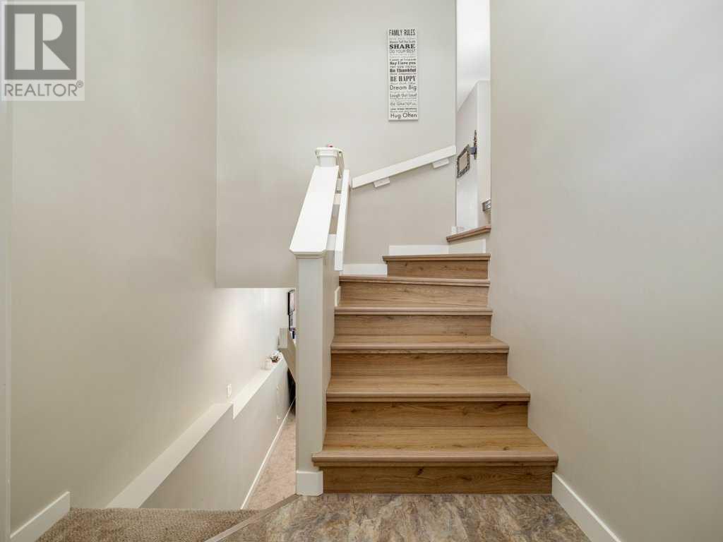 253 Lasalle Terrace W