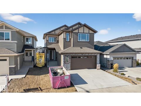 474 ROBERTS CR Leduc AB T9E1N4