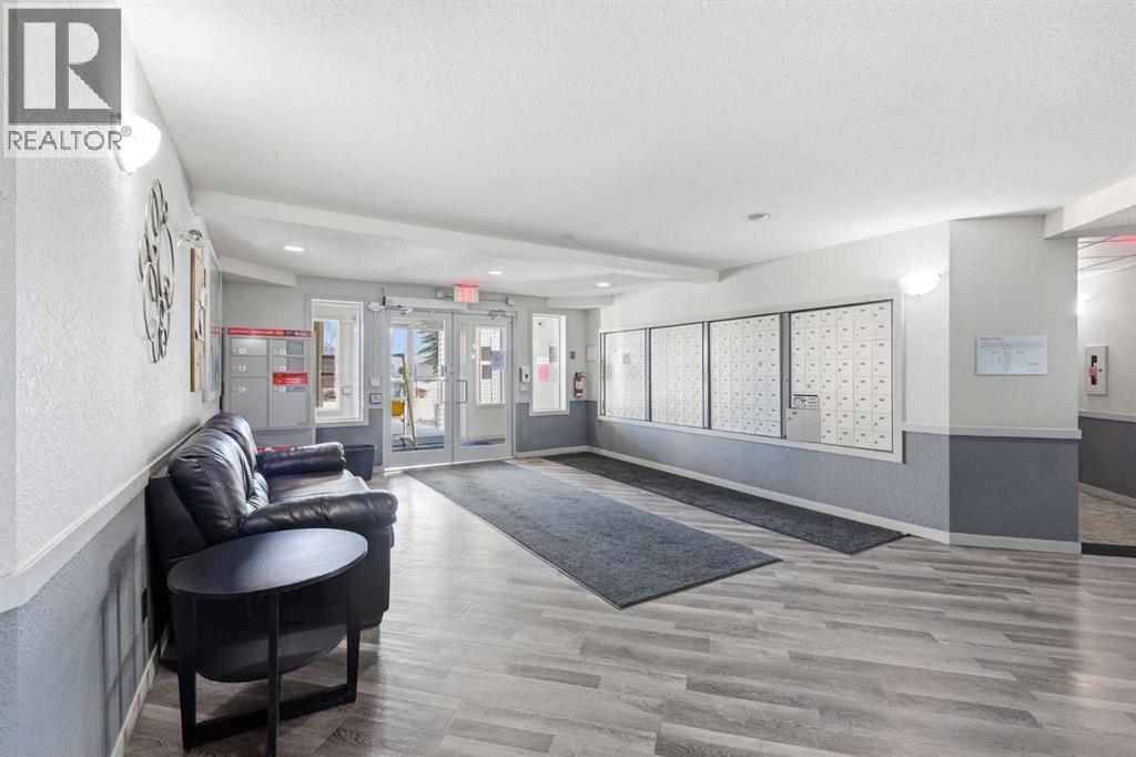 322, 1717 60 Street SE