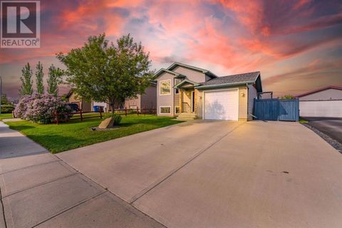 130 Meadowpark Drive Carstairs AB T0M0N0