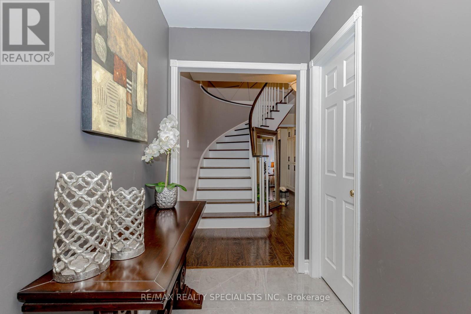 3363 COLUMBINE CRESCENT