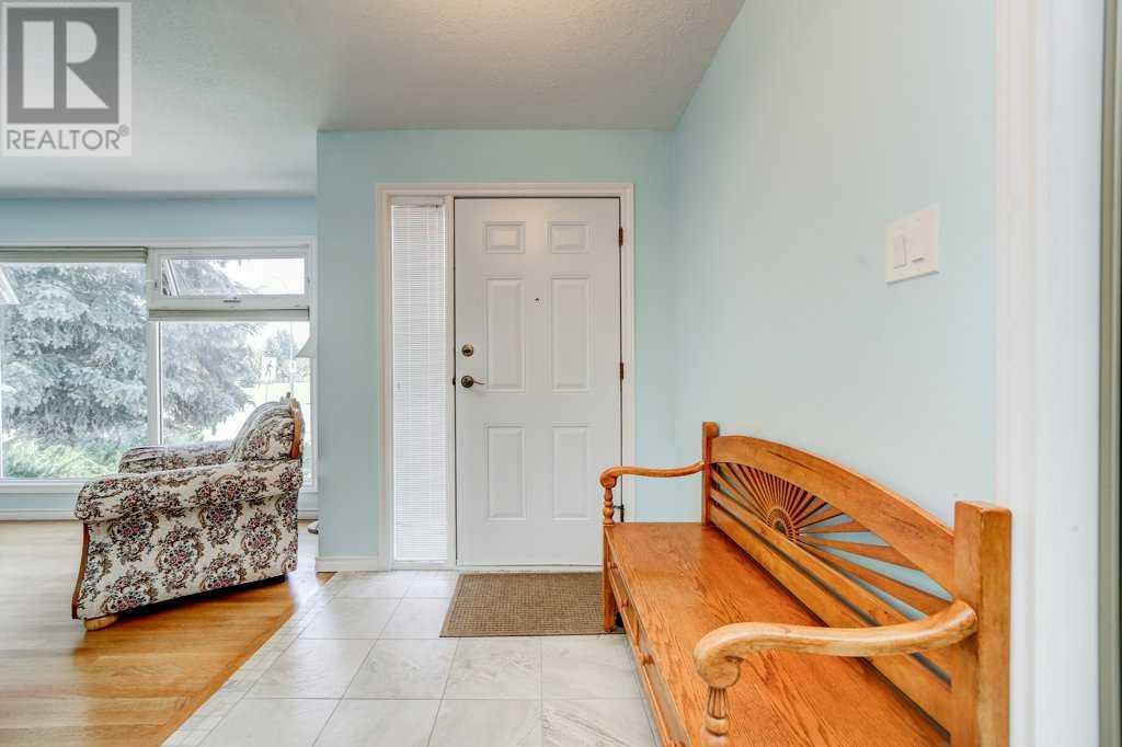357 Laval Boulevard W