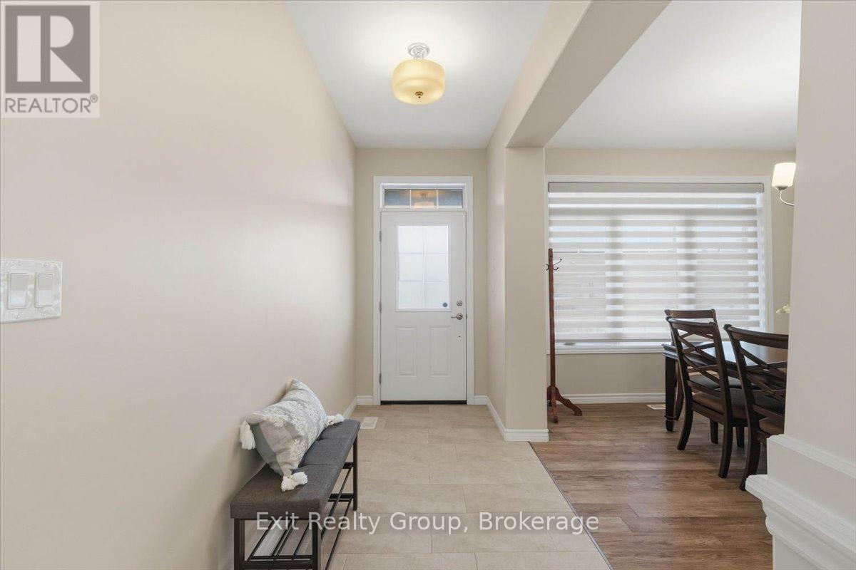 55 STONECREST BOULEVARD - Photo 4