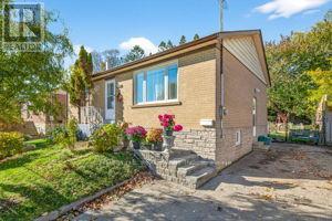 1550 EVANGELINE DRIVE