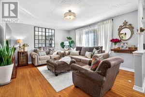 1550 EVANGELINE DRIVE