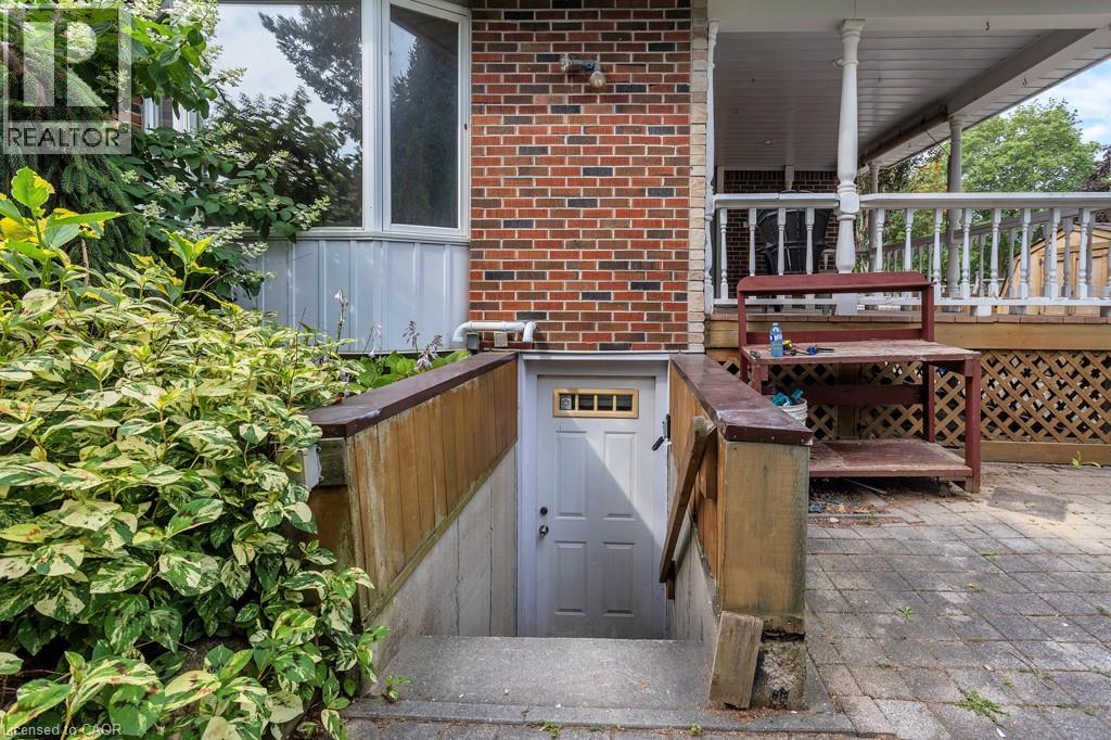 34 WINDERMERE Crescent Unit# C