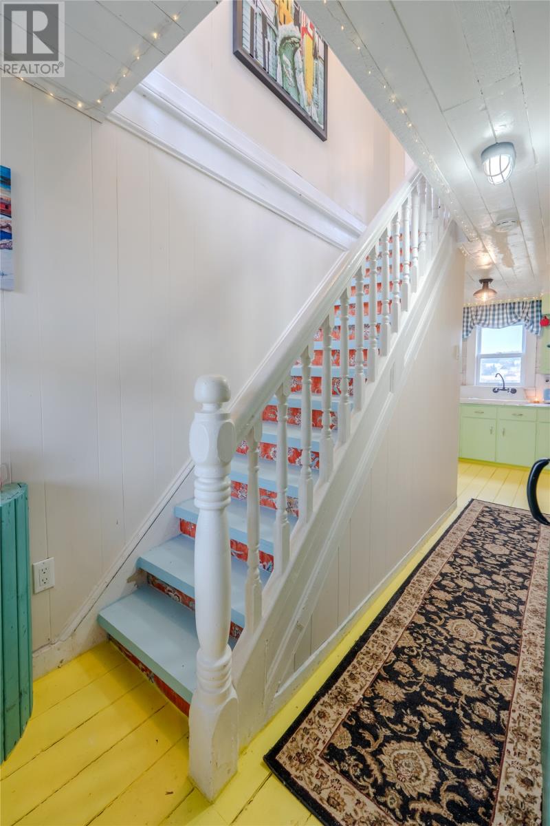 1 Meadow Avenue