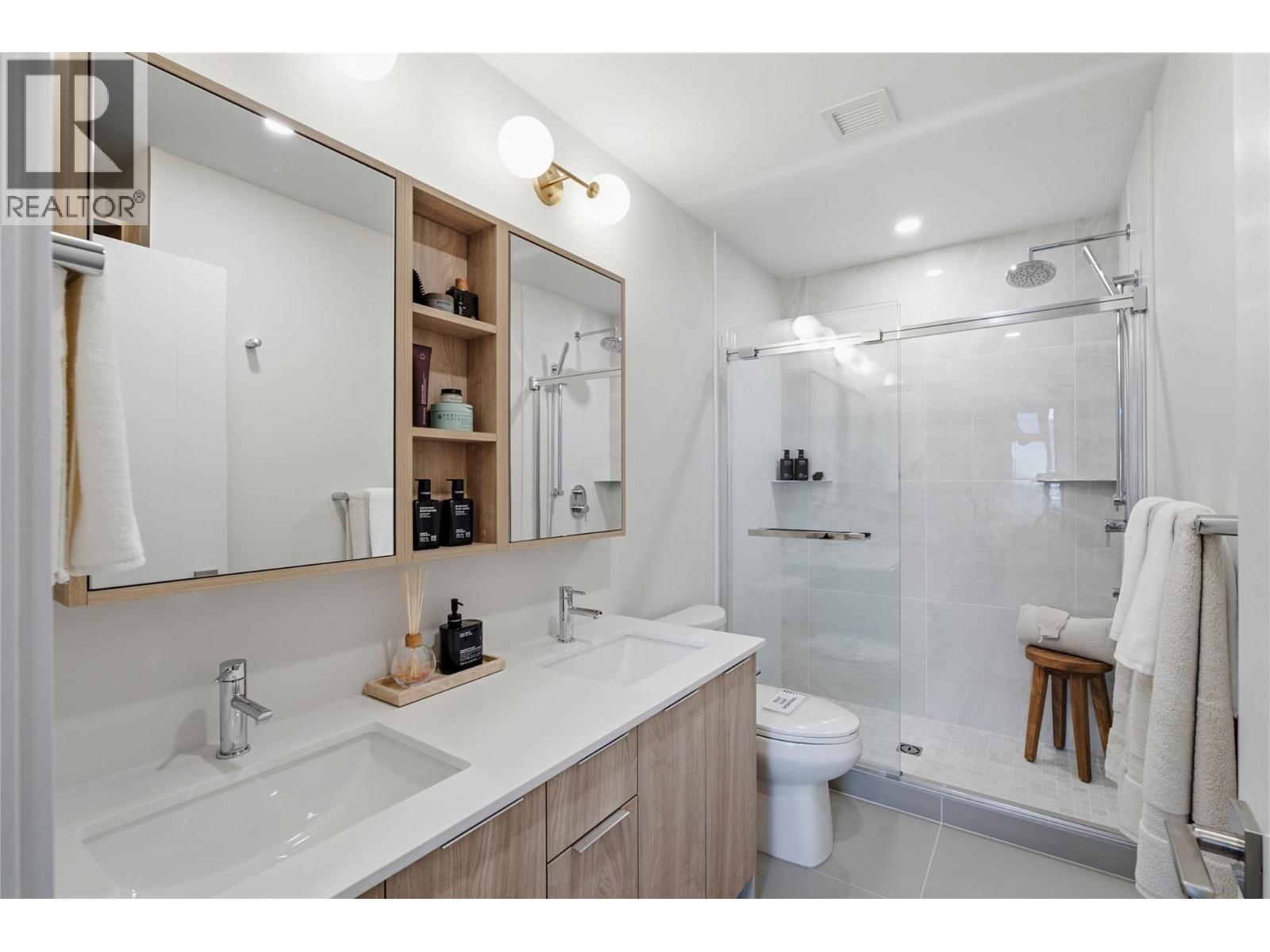 460 Nicola Street Unit# 608