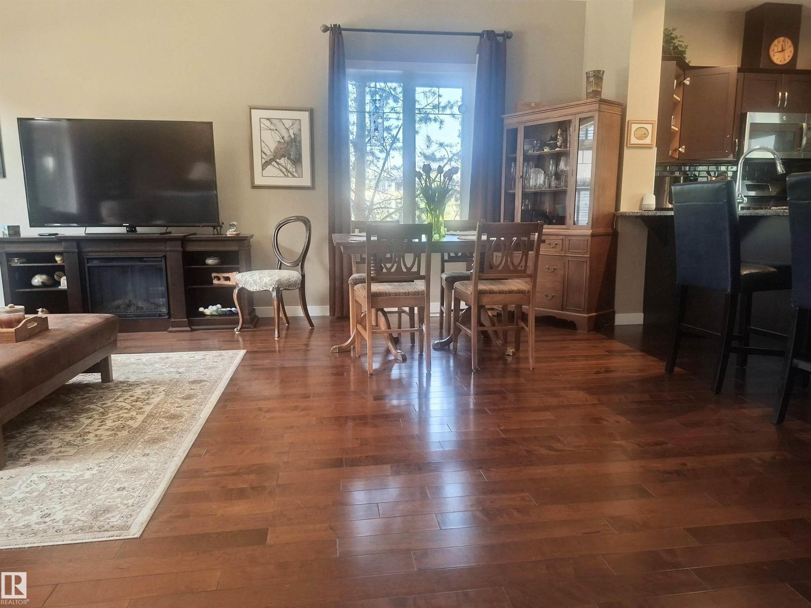 #21 5873 MULLEN PL NW