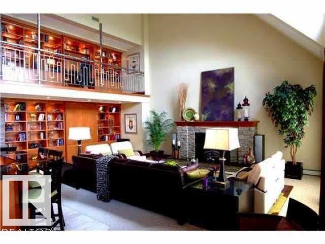 #1402 9707 105 ST NW NW