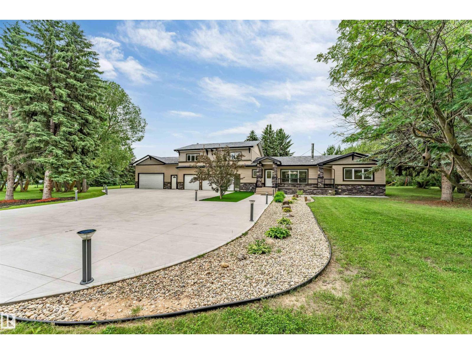 #37 51528 RGE ROAD 262