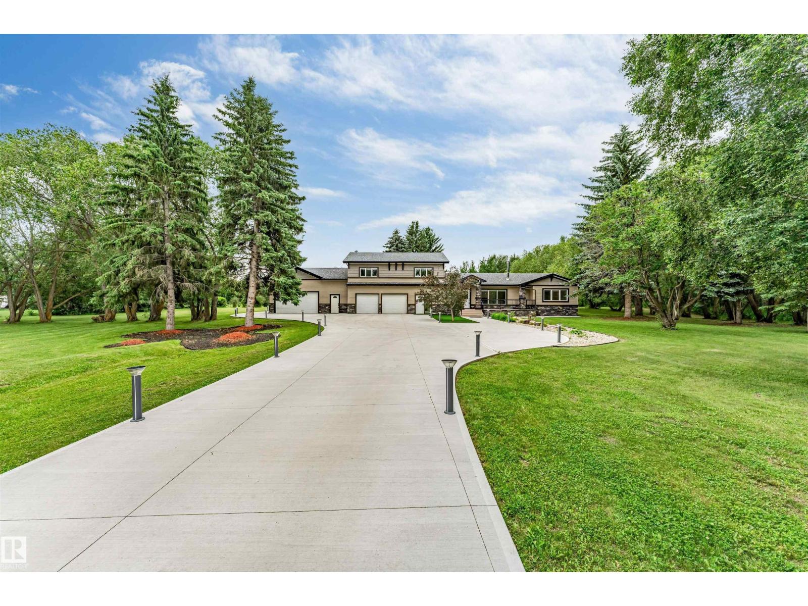 #37 51528 RGE ROAD 262
