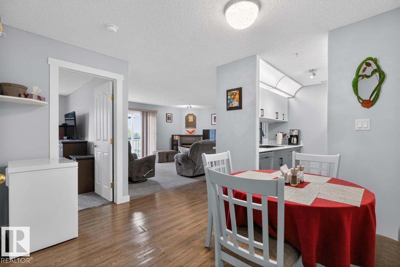 #220 16303 95 ST NW