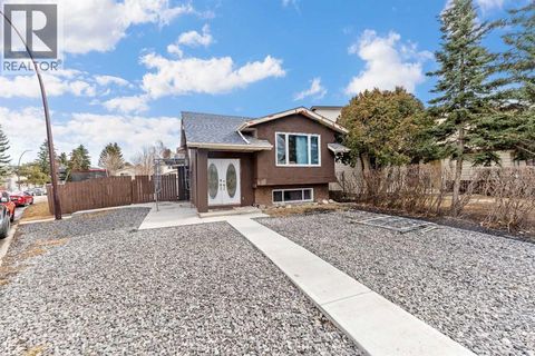 85 Abergale Close NE Calgary AB T2A6J2