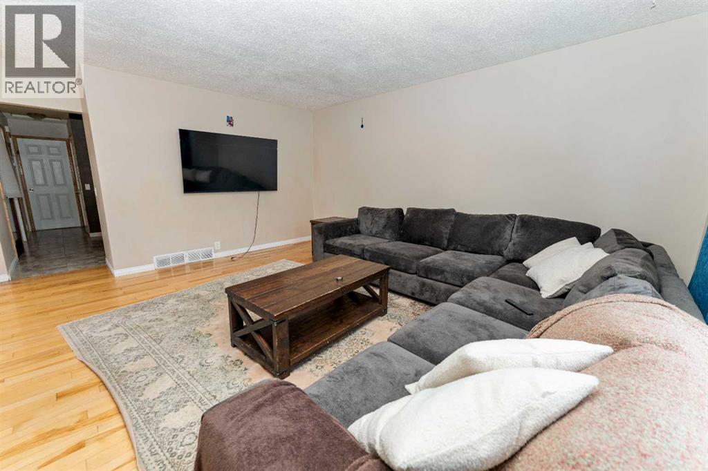 85 Abergale Close NE