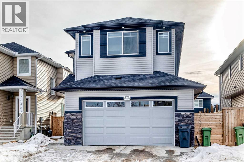 772 Edgefield Crescent